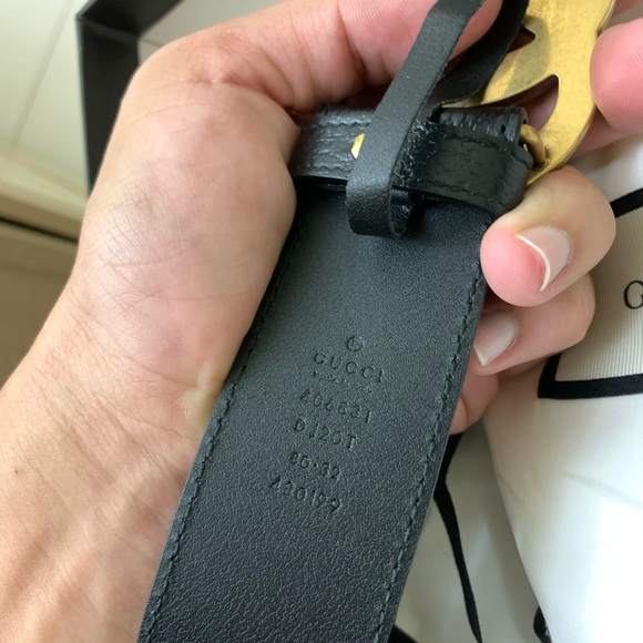 Brand new never worn gucci belt size 32 with authenticity tags and number code - Picture 2 of 9
